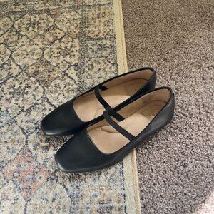 SO black ballet flat Mary Jane sz 10, worn once